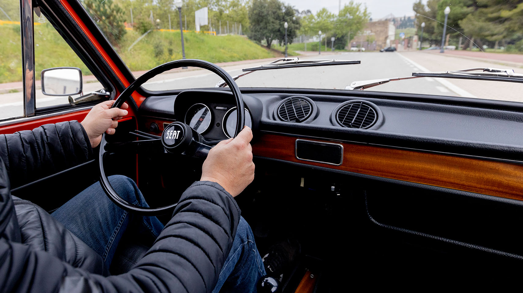 article gallery item